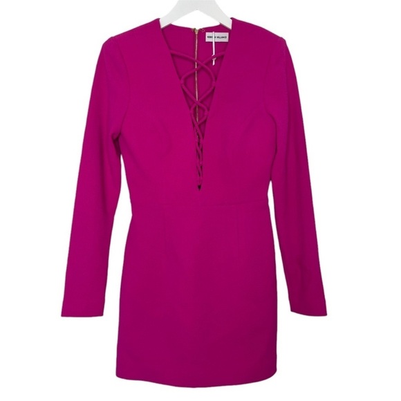 Rebecca Vallance Cupids Bow Lace Up Dress - Picture 3 of 8